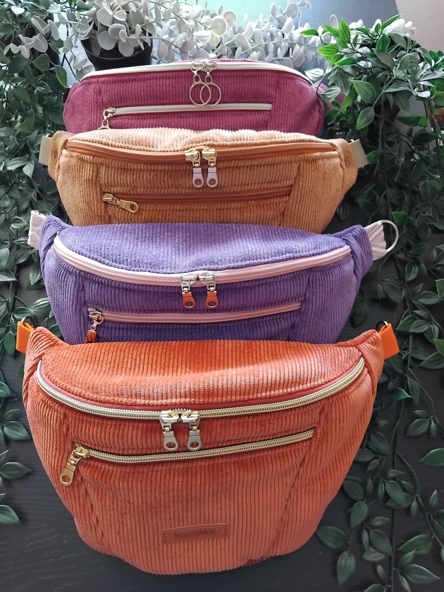 Sacs banane femme coloris divers