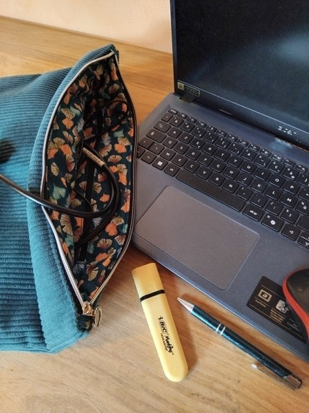 housse ordinateur bleu canard