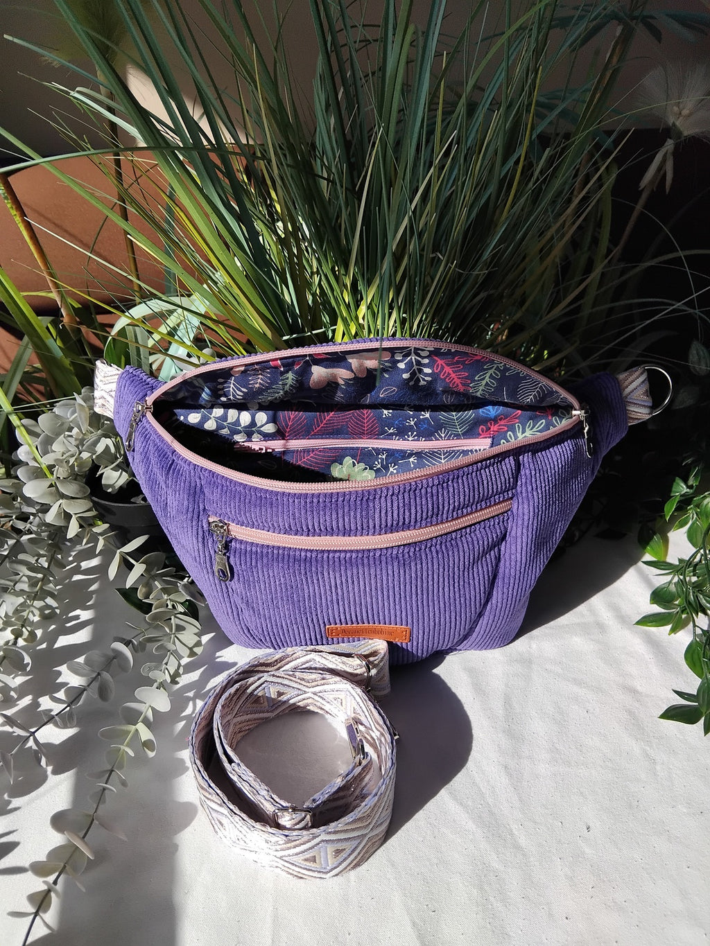 Sacs banane femme coloris divers