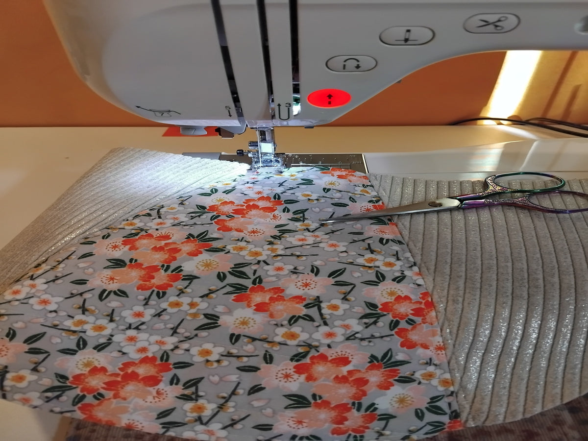 confection d'un sac banane en bandoulière aux couleurs d'été