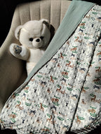 couverture  bébé, deux motifs aux choix alliant minky et gaze de coton légère. Motif joli savane